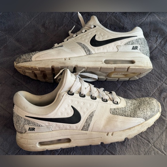 NIKE AIR MAX ZERO BEIGE MEN. SIZE 13. PRE-OWNED KEPT IN VERY GOOD CONDITION. - Picture 2 of 3